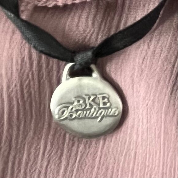 BKE Boutique Buckle Blouse Womens Medium Purple Wool Blend New - Picture 10 of 10